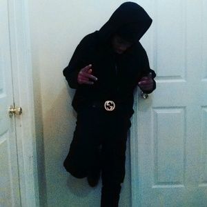 Meet your Posher, Keon